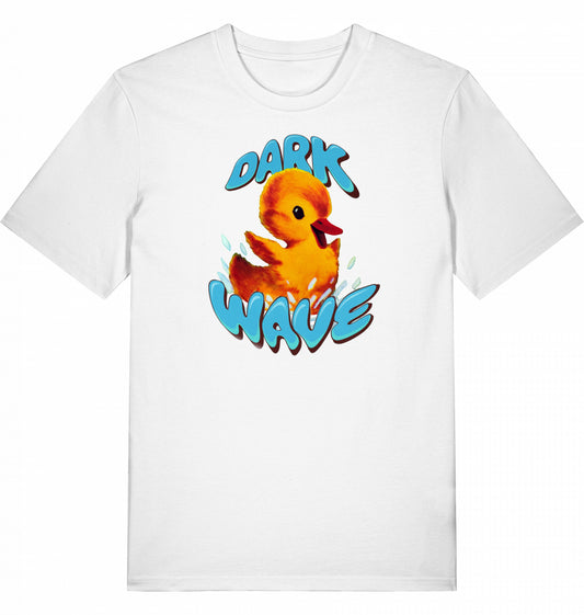 Crashcontrol // Verspielte Kinderbuch-Illustration eines planschenden Kükens mit dem Schriftzug ‚Dark Wave‘ auf einem 100% Bio-Baumwoll / Organic Cotton T-Shirt, fair wear